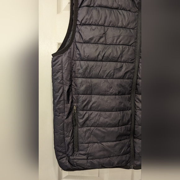 Bear River Men's packable Vest Dark Blue Quilted Full Zip Outdoors Men's sz 2XL - Picture 3 of 5